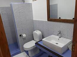 27 Cafe Zanzibar Airport Hotel