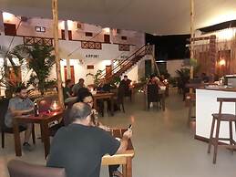 27 Cafe Zanzibar Airport Hotel