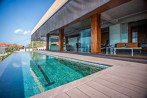 The Arancia Luxury Villa