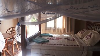 Parkside Safari Lodge