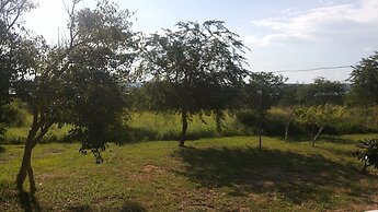 Parkside Safari Lodge