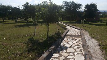 Parkside Safari Lodge