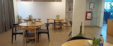 Mavens White Artemis Hospital Road Gurgaon