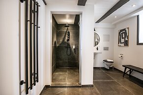 The Churchill Penthouse by Daniel&Jacob’s