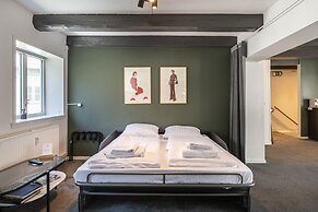 The Churchill Penthouse by Daniel&Jacob’s