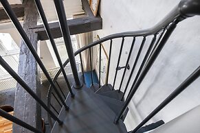 The Churchill Penthouse by Daniel&Jacob’s