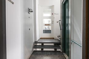 The Churchill Penthouse by Daniel&Jacob’s