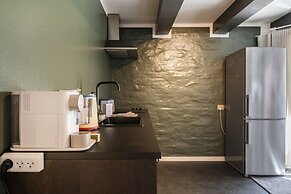 The Churchill Penthouse by Daniel&Jacob’s