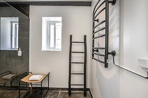 The Churchill Penthouse by Daniel&Jacob’s