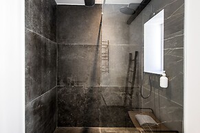 The Churchill Penthouse by Daniel&Jacob’s