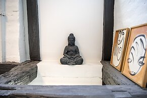 The Churchill Penthouse by Daniel&Jacob’s