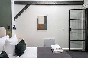 The Churchill Penthouse by Daniel&Jacob’s