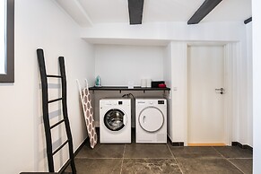 The Churchill Penthouse by Daniel&Jacob’s