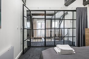 The Churchill Penthouse by Daniel&Jacob’s