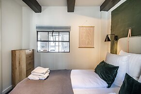 The Churchill Penthouse by Daniel&Jacob’s