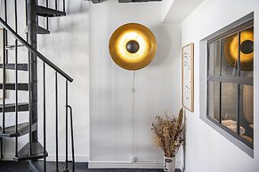 The Churchill Penthouse by Daniel&Jacob’s