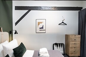 The Churchill Penthouse by Daniel&Jacob’s