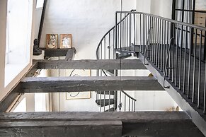 The Churchill Penthouse by Daniel&Jacob’s