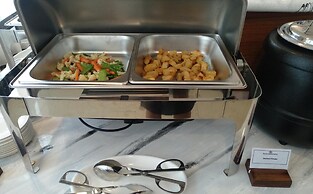 Dragon Phoenix Hotel