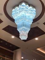 Dragon Phoenix Hotel