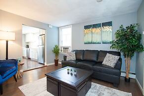 Luxury Collection-4 Bedroom 3 Full-bathroom-boston