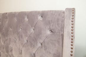 Luxury Collection-4 Bedroom 3 Full-bathroom-boston