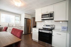 Luxury Collection-4 Bedroom 3 Full-bathroom-boston