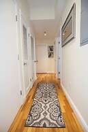 Luxe Condo Back Bay Boston-3 Bedrooms & 2 Baths