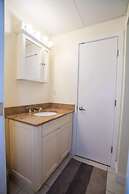 Luxe Condo Back Bay Boston-3 Bedrooms & 2 Baths