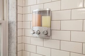 Central Boston Condo Sleep10 3full Bath North END