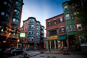 Central Boston Condo Sleep10 3full Bath North END