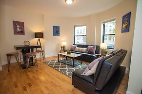 NEW 4 Bed 2 Full Bath Condo Near Back Bay