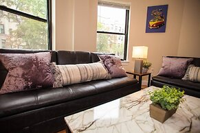 NEW 4 Bed 2 Full Bath Condo Near Back Bay