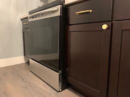 Downtown Boston 4bed 2 Full Bath Condo North End