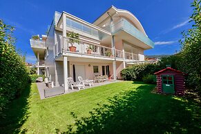 Private Garden in Paradise