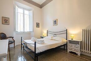 Santa Maria Novella 4 Bedrooms by Mmega