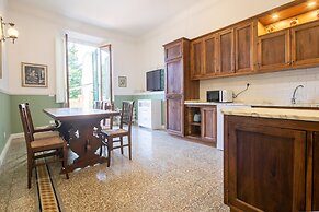 Santa Maria Novella 4 Bedrooms by Mmega