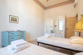 Santa Maria Novella 4 Bedrooms by Mmega