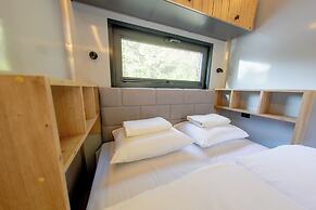 Prague Bay Houseboats