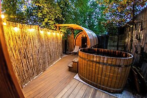 Prague Bay Houseboats