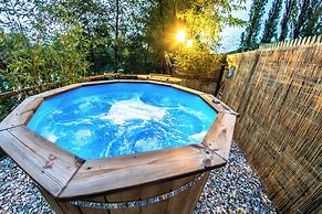 Prague Bay Houseboats