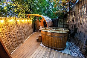 Prague Bay Houseboats