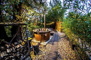 Prague Bay Houseboats