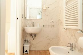 Domus Porta Angelica