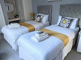 Sunnycroft Guesthouse