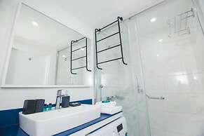 Royal Sea Breeze Apartment
