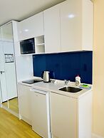 Royal Sea Breeze Apartment