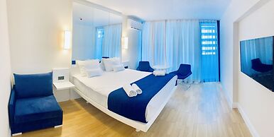 Royal Sea Breeze Apartment