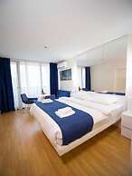 Royal Sea Breeze Apartment