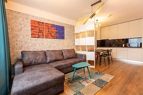 Bach Apartments